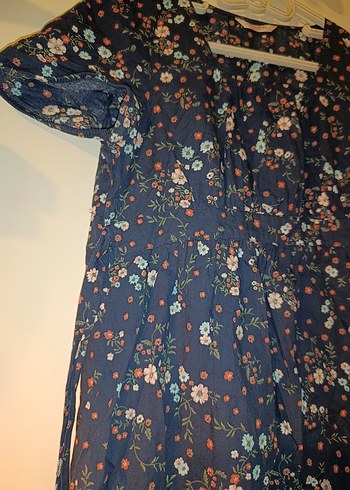 Çiçekli V Yakalı Kadın Elbise - Görsel 4