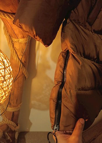 Düğmeli Kahverengi Uzun Kadın Kışlık Mont - Görsel 2