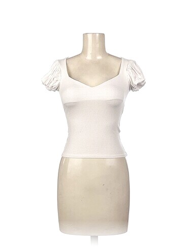 Bershka Bluz %70 İndirimli.