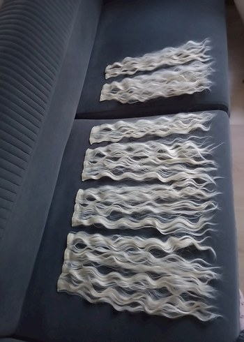 6 parça 60 cm küllü sarı dalgalı çıt çıt saç - Görsel 2