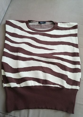 Zebra Desenli Kahverengi Kolsuz Triko