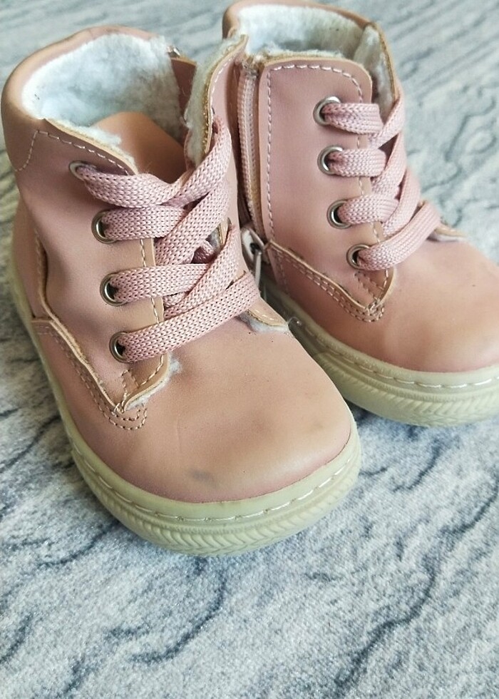 21 numara çocuk bot - Görsel 2