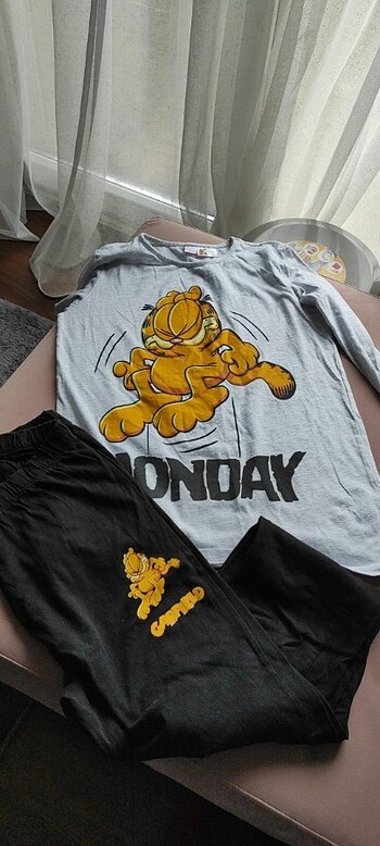 13-14 Yaş Beden Pijama takımı 
