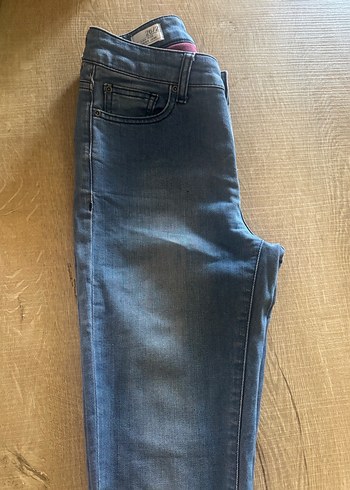 26 Beden Düğmeli Mavi Normal Boy Kadın Kot Pantolon