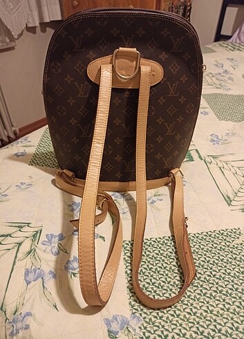 Louis Vuitton Louis Vuitton 