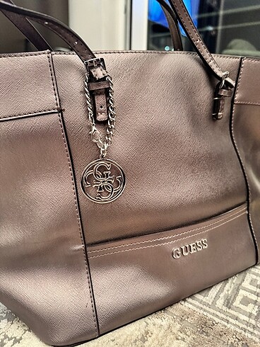 Guess Guess vizon metalik çanta