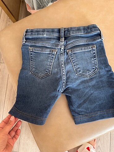 4 Yaş Beden lacivert Renk H&m çocuk kot şort