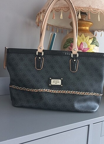 Guess çanta 
