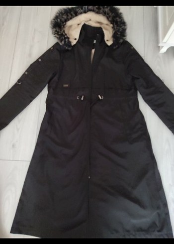 Uzun Siyah Kürklü Gotik Mont