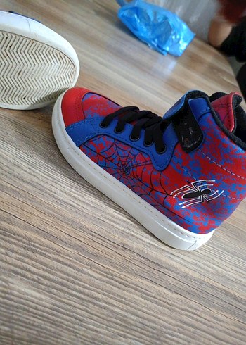 27 Beden çeşitli Renk Çocuk Renkli Spiderman Spor Ayakkabı