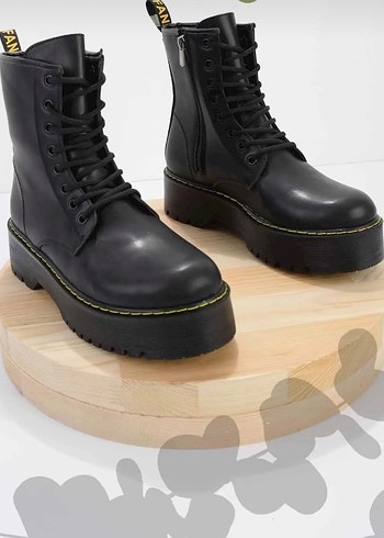 Bambi Siyah Platform Topuklu Goth Botlar
