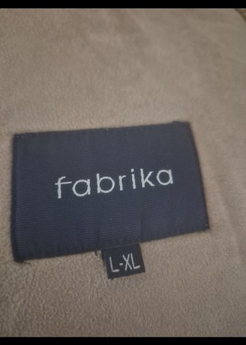 Bej Kadın Fabrika marka bayan kaban - Görsel 4