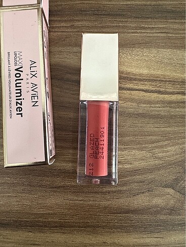 Beden ALIX AVIEN LIPGLOSS