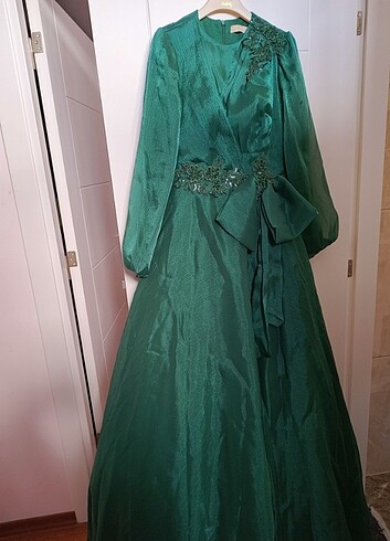 Yeşil abiye - Görsel 3