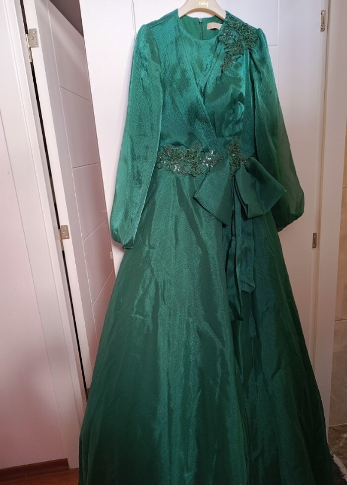 Yeşil abiye - Görsel 3