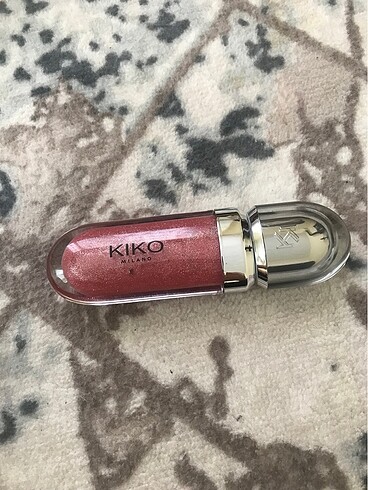 Beden pembe Renk Kiko glos yenı alındı