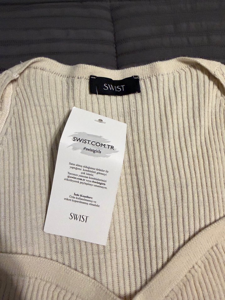 Uzun krem V Yaka Triko Kadın Elbise - Görsel 3