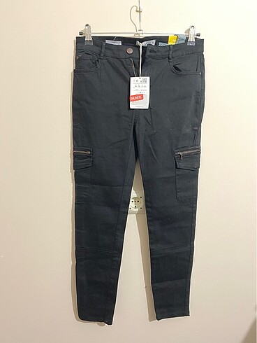 Pull & Bear Pantolon