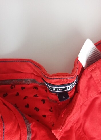 Tommy Hilfiger Markalı Kırmızı Bermuda Şort