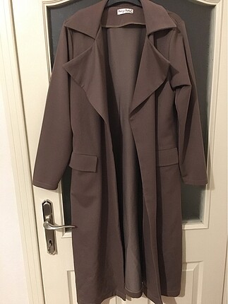 trenchcoat