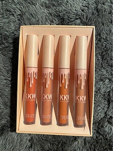 Kylie Cosmetics Kylie ruj seti