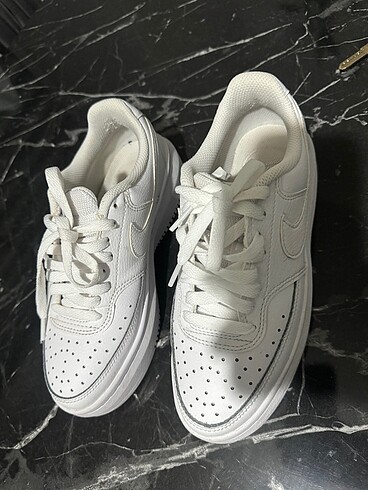 37 Beden beyaz Renk Nike air force
