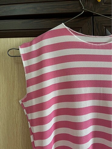 Zara pembe çizgili sıfır kol elbise