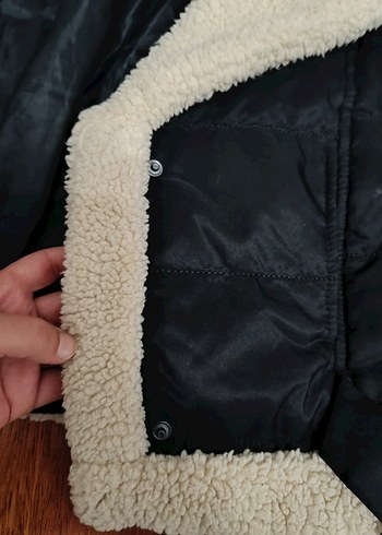 Siyah Kürklü Kadın Kışlık mont