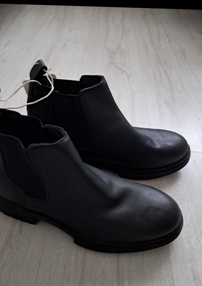 Siyah Deri Minimalist Stiletto Topuklu Bot - Görsel 2