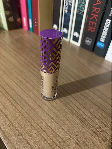 Beden Tarte shape tape mini kapatıcı 1ml