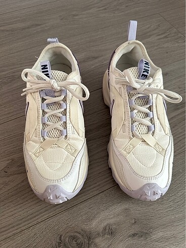 37 Beden beyaz Renk Nike TC7900 Premium Sneaker