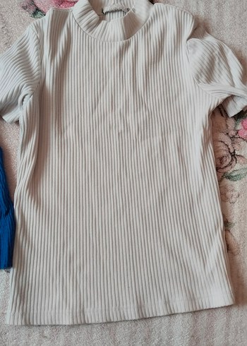 Beyaz Kısa Kollu Triko Body, sıfır kollu bluz ve crop
