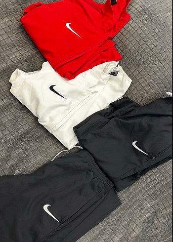 Nike m
