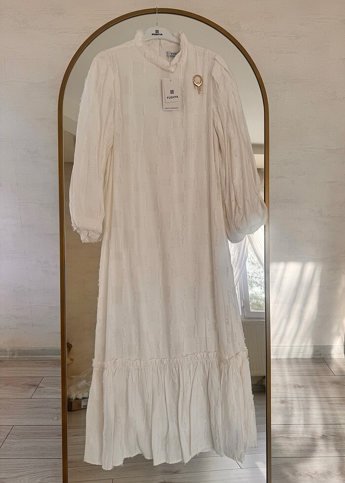 Beyaz elbise - Görsel 3