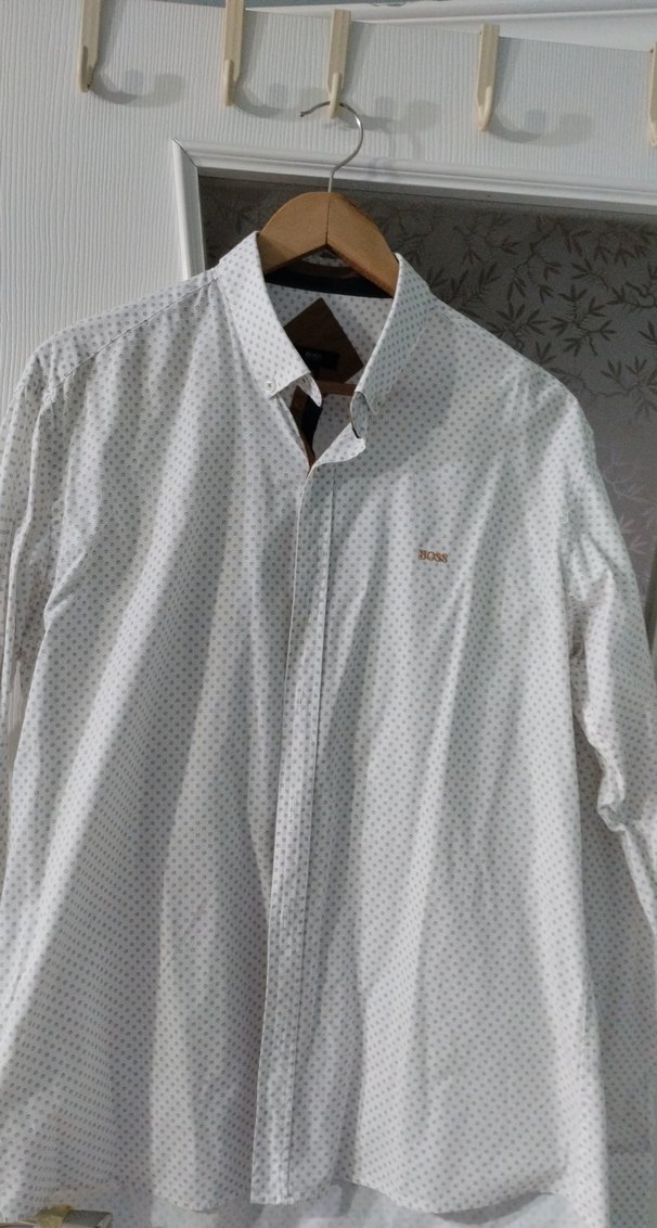 Erkek Gri Baskılı Kısa Kollu V Yaka Gömlek - Görsel 3