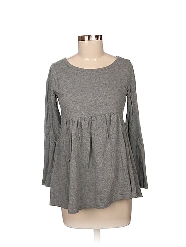 H&M Bluz %70 İndirimli.
