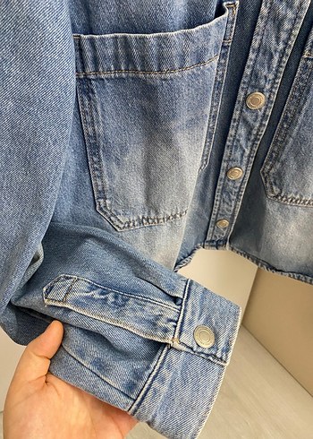 Düğmeli Mavi Kadın Kot Ceket - Görsel 4