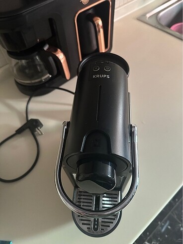 Beden Renk Nespresso kahve makinası