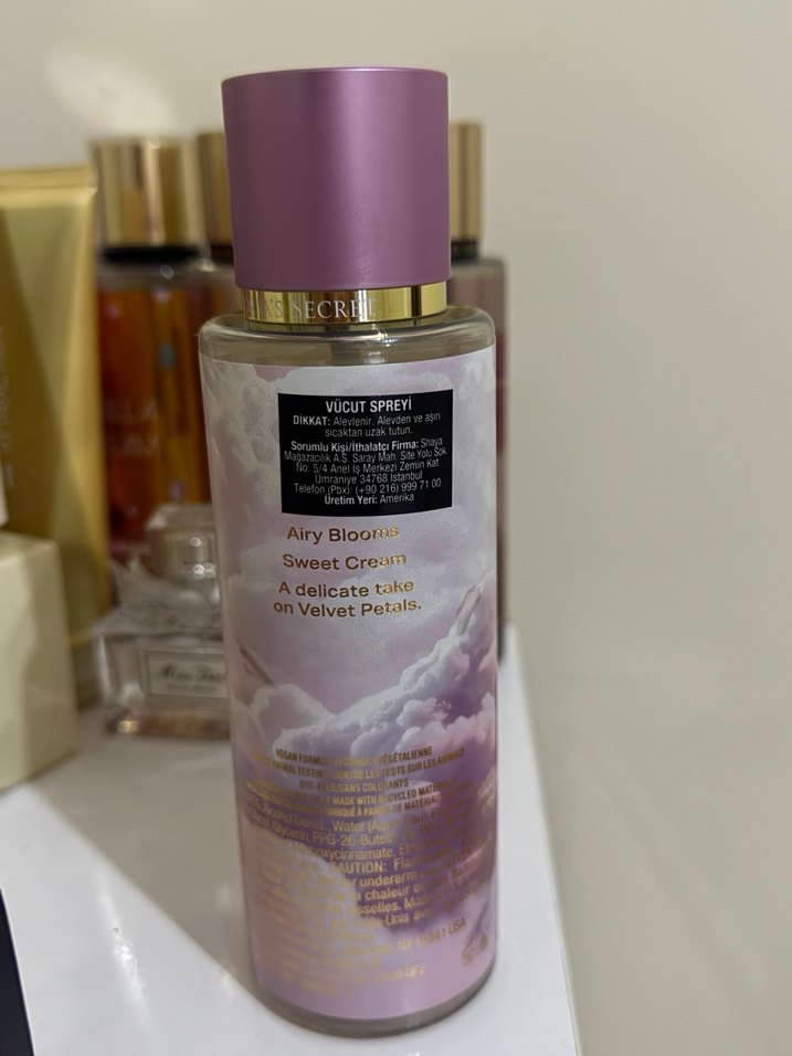 Victoria's Secret Daydream Velvet Petals - Görsel 2