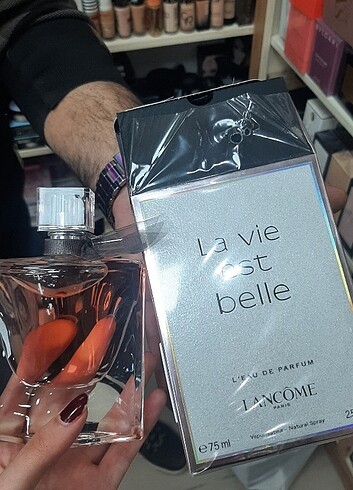  Beden Renk Victoria's secret bombshell la vie est belle parfüm 