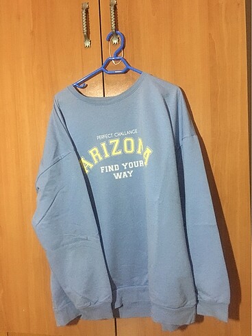 oversize sweatshirt