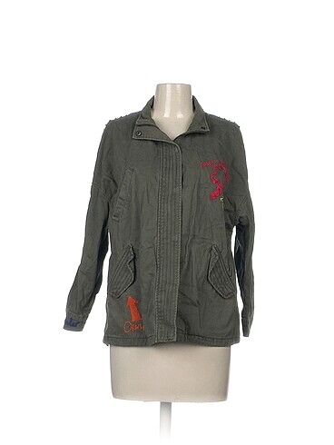 Zara Trenchcoat %70 İndirimli.