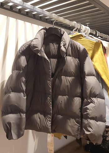 Uniqlo down feather şişme mont gri - Görsel 3