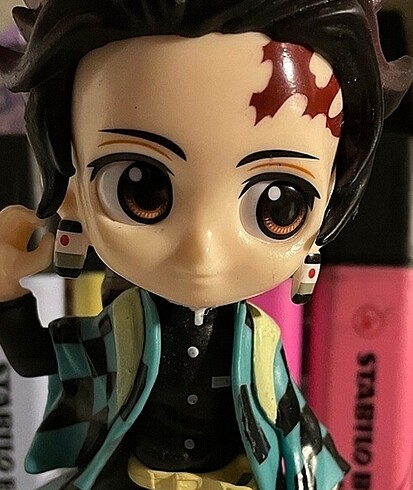  Beden Levi cleaning vers +tanjiro