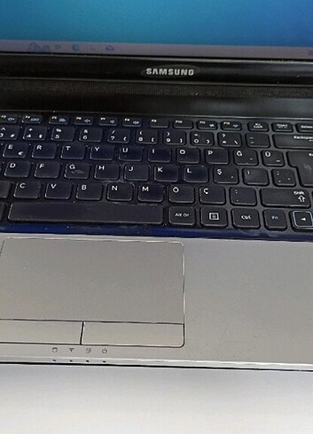 Samsung i5 leptop 