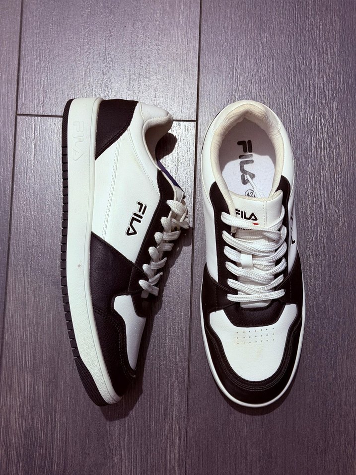 FILA Beyaz Siyah Erkek Spor Ayakkabı - Görsel 5