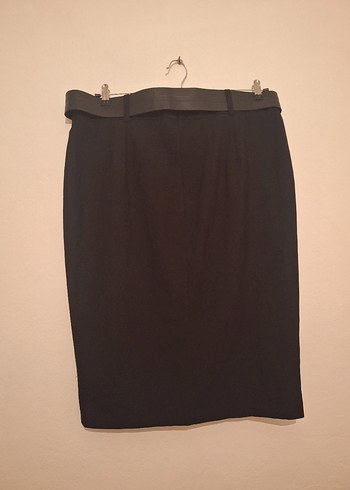 Önü Yırtmaçlı Etek - Görsel 2