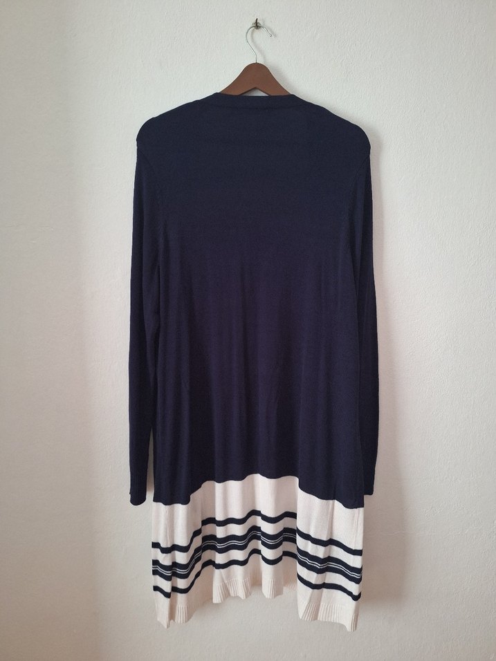 Uzun Kollu Lacivert Çizgili Kadın Hırka - Görsel 2