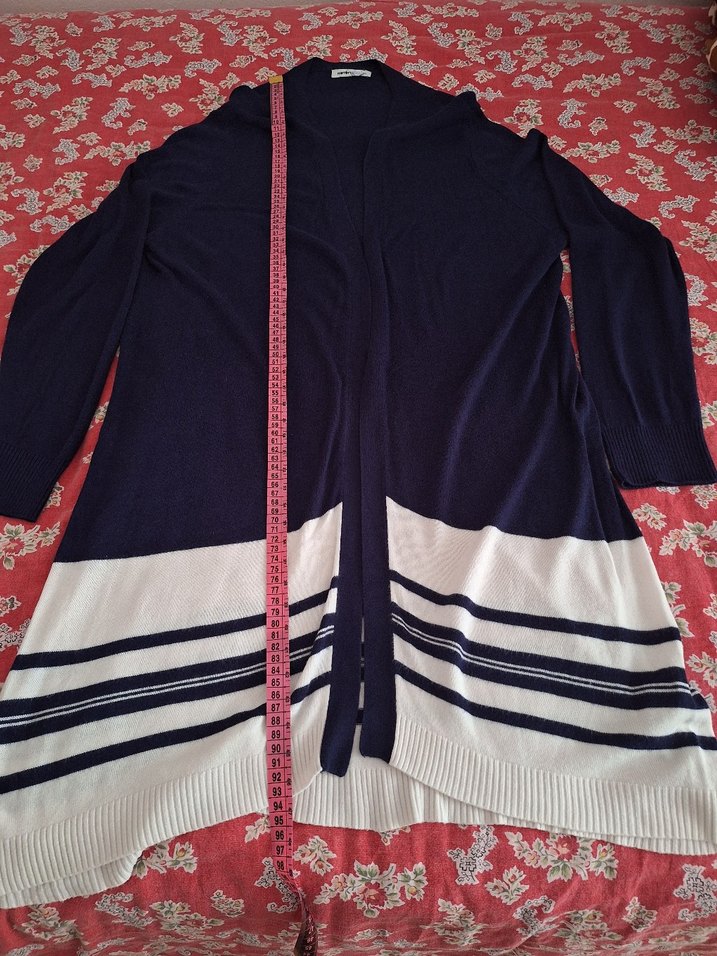 Uzun Kollu Lacivert Çizgili Kadın Hırka - Görsel 5