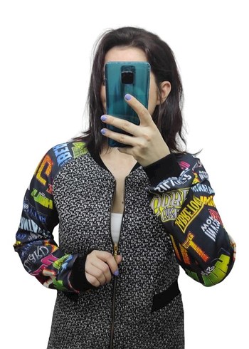 Renkli Desenli Kapüşonlu Kadın Uzun Ceket - Görsel 4